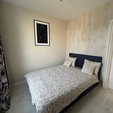 Sanset A111 * Warschau